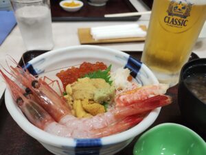 サッポロクラシック　函館　朝市　海鮮丼