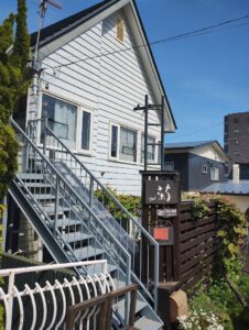 函館　元町　オールドミス菊　外観