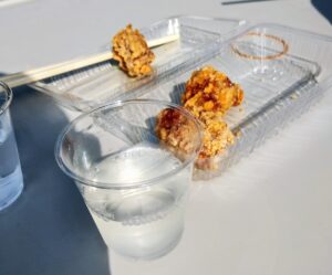 maidoの 唐揚げ 振る舞い酒と共に