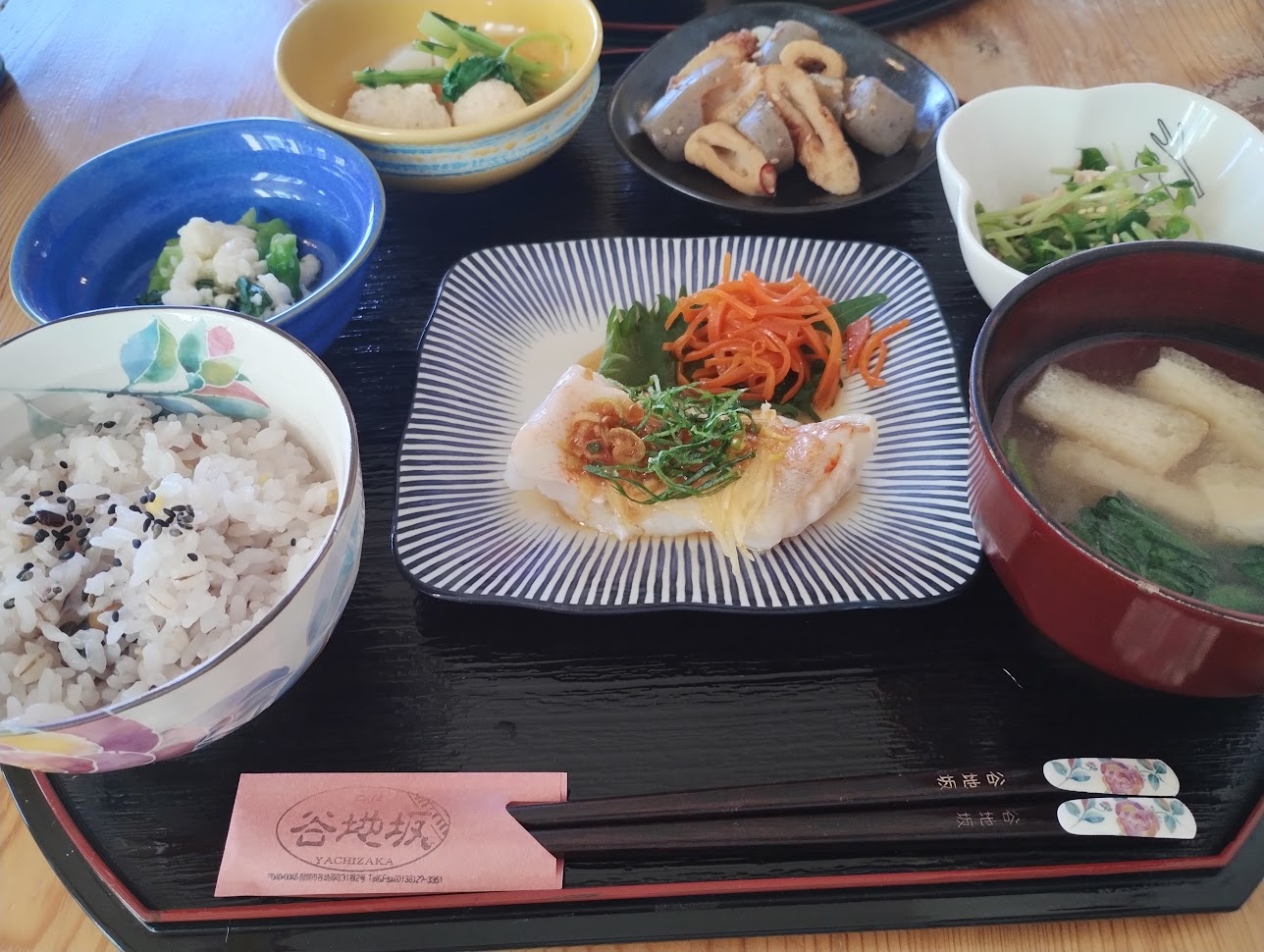 Café谷地坂　谷地坂ランチ 春メニュー2026